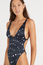 Ring it in One Piece
